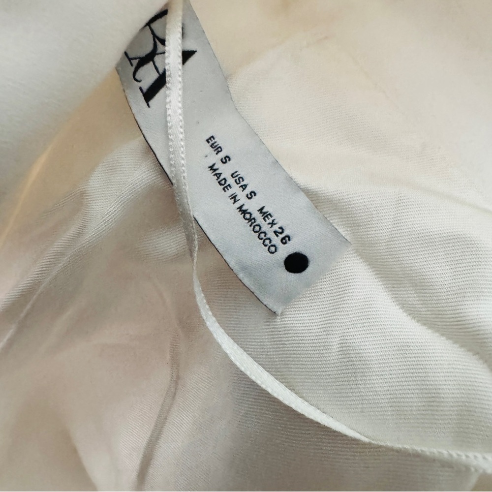 Zara Ivory Blazer with Gold Accents - Picture 9 of 14